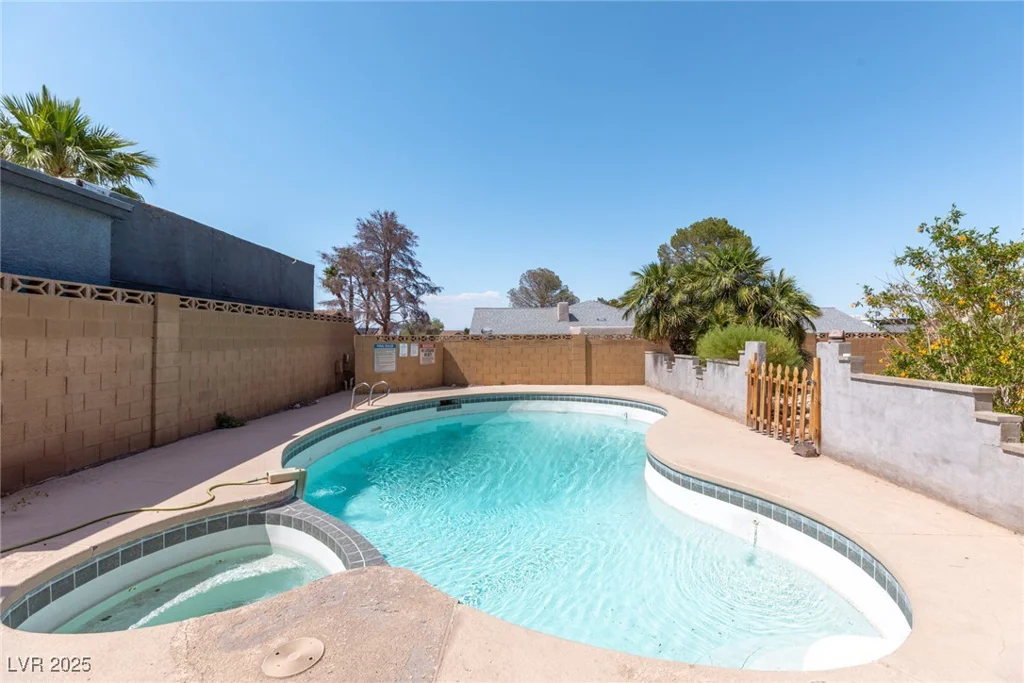 120 Highland, Henderson, NV 89015