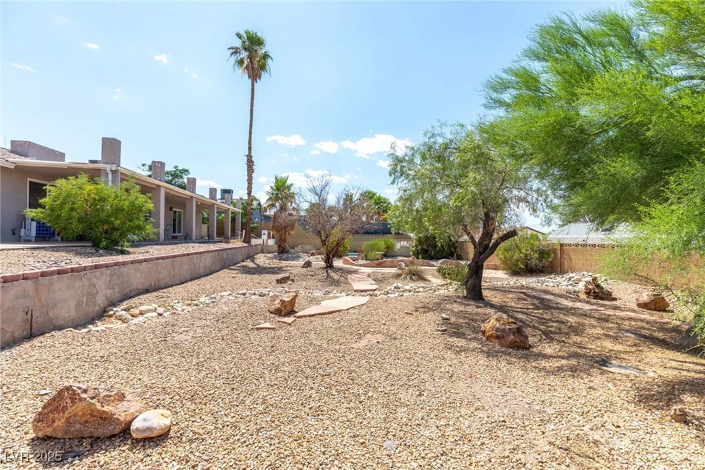 120 Highland, Henderson, NV 89015
