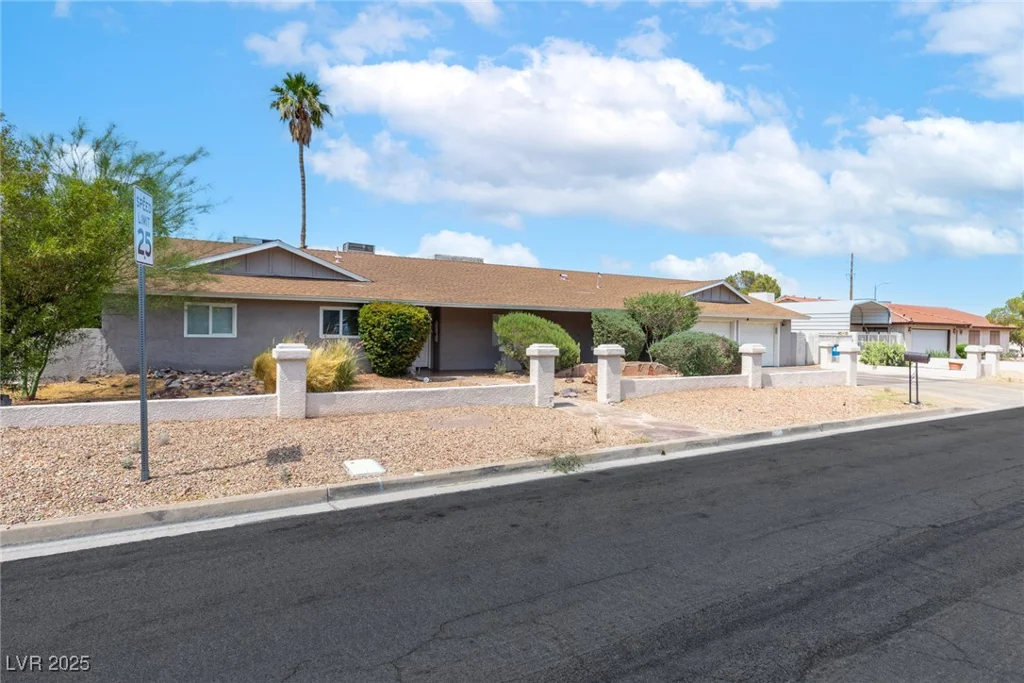 120 Highland, Henderson, NV 89015