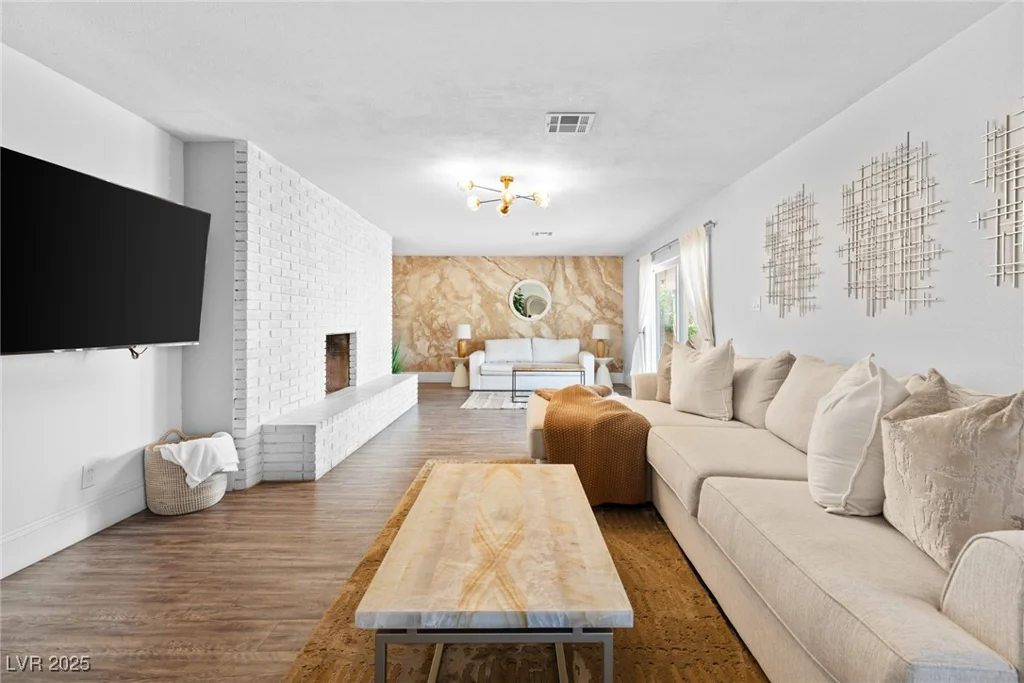 120 Highland, Henderson, NV 89015