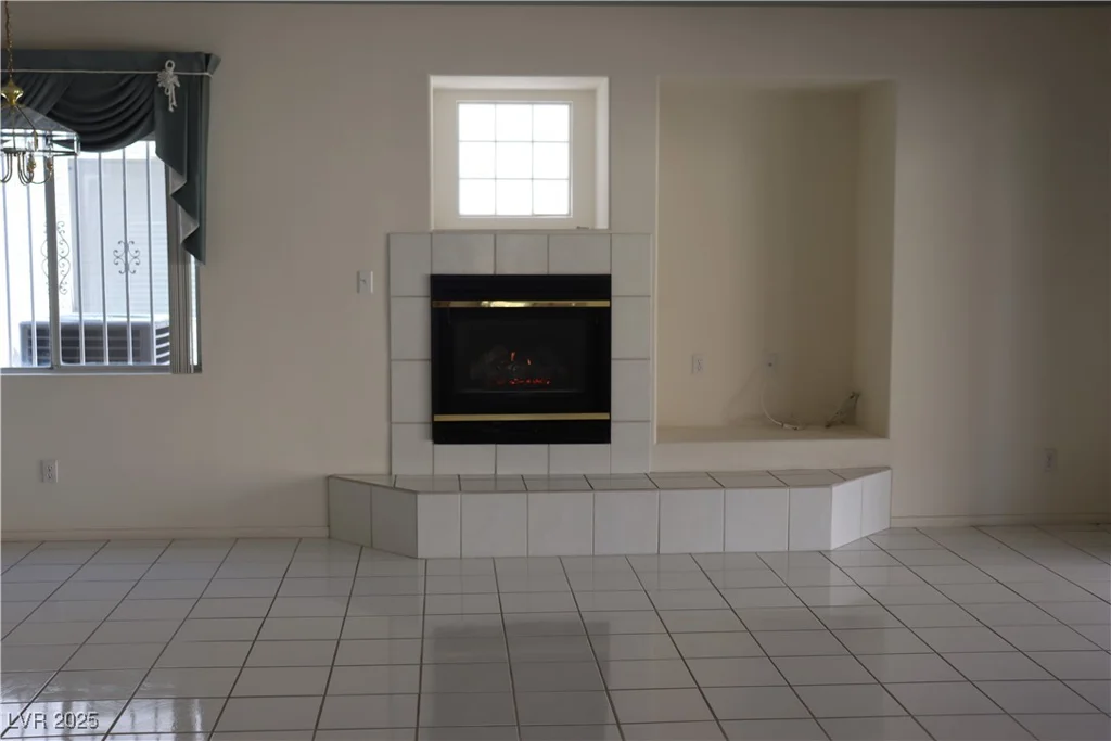 8982 Emerald Waters, Las Vegas, NV 89147