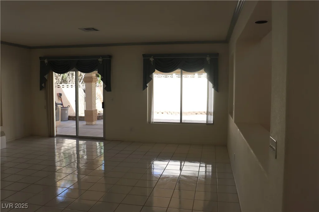 8982 Emerald Waters, Las Vegas, NV 89147