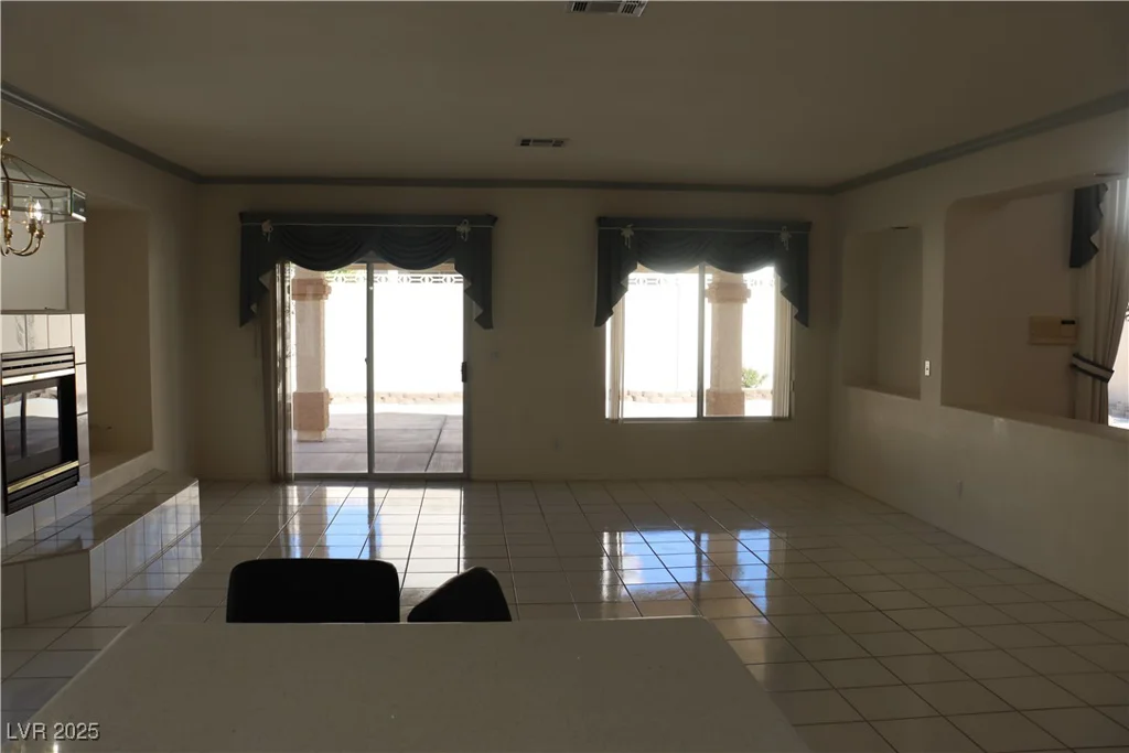 8982 Emerald Waters, Las Vegas, NV 89147