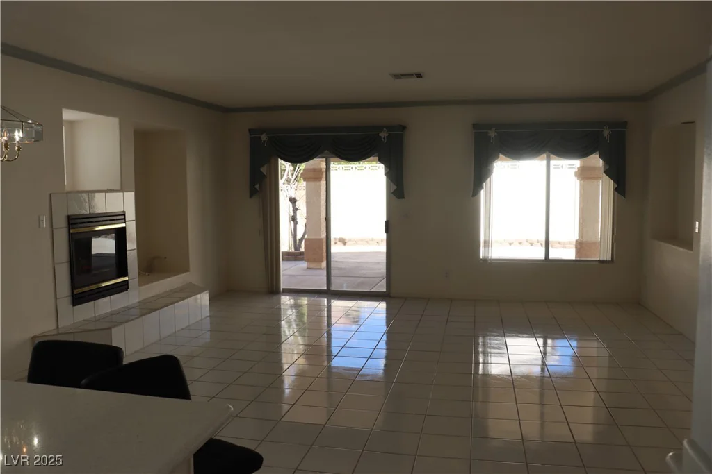 8982 Emerald Waters, Las Vegas, NV 89147