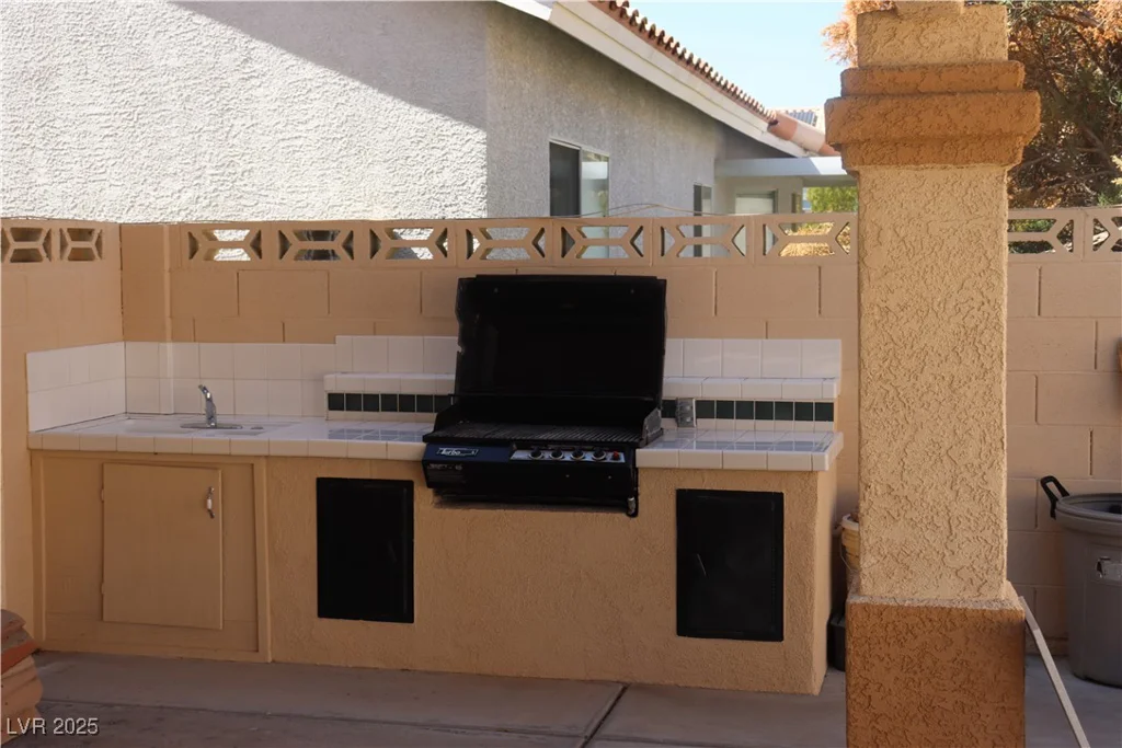 8982 Emerald Waters, Las Vegas, NV 89147