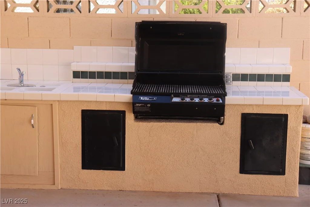 8982 Emerald Waters, Las Vegas, NV 89147