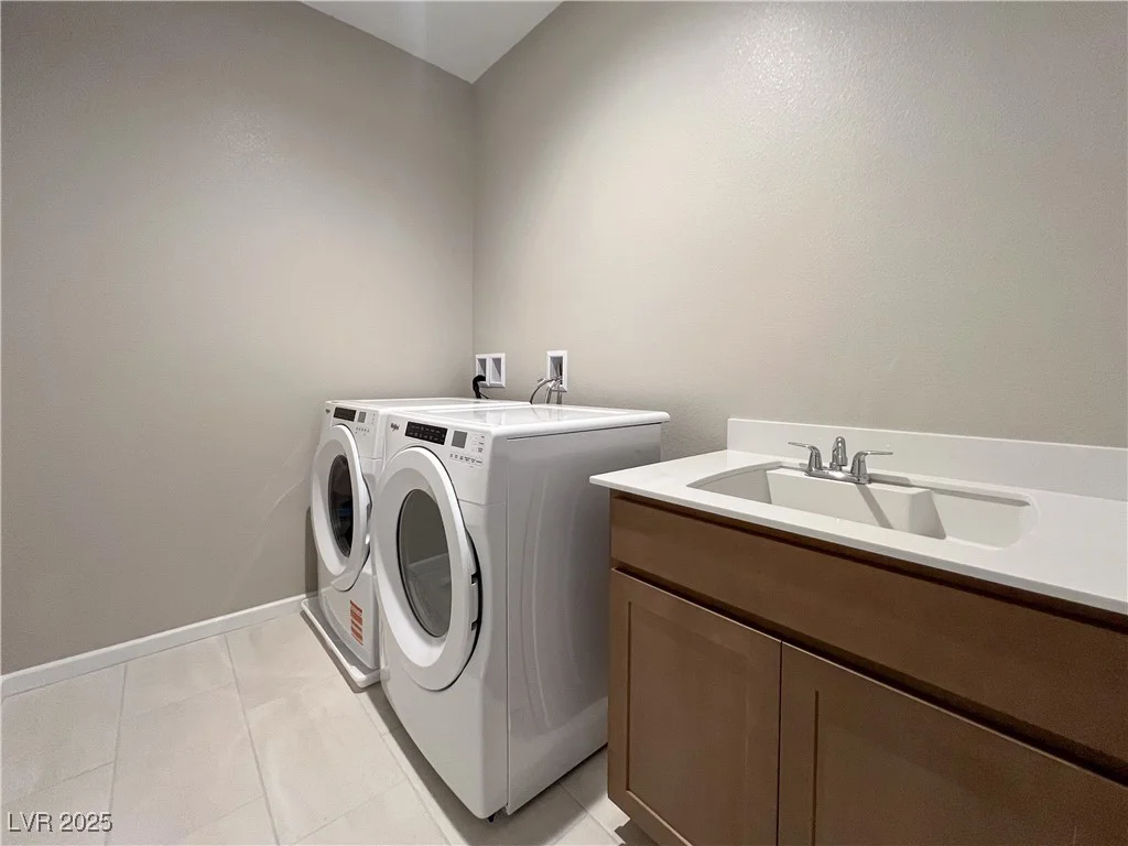 658 Agate Bridge, Las Vegas, NV 89138