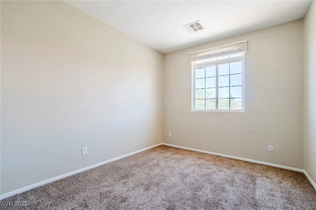 5282 Monterey Park, Las Vegas, NV 89146