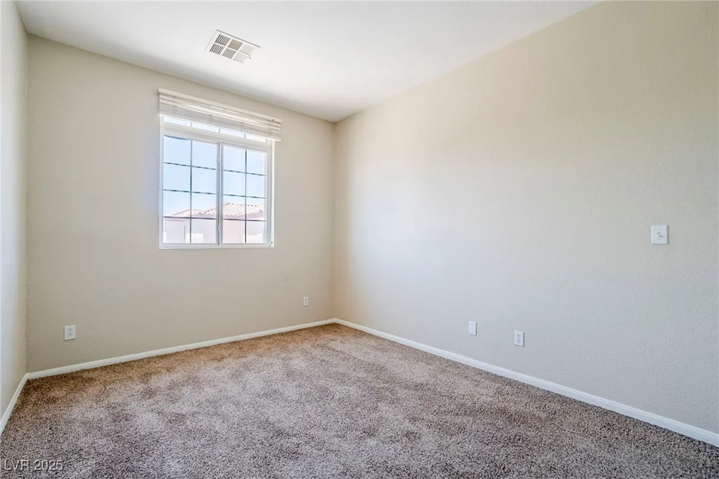 5282 Monterey Park, Las Vegas, NV 89146