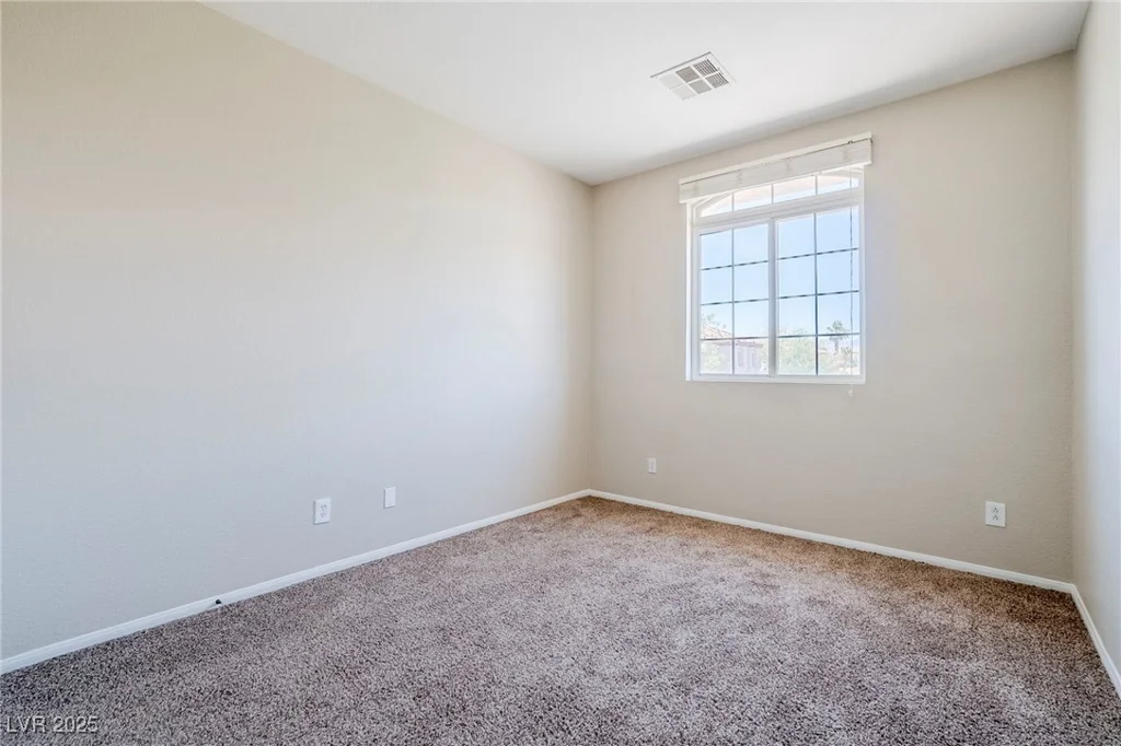 5282 Monterey Park, Las Vegas, NV 89146