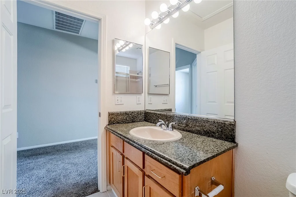 5282 Monterey Park, Las Vegas, NV 89146