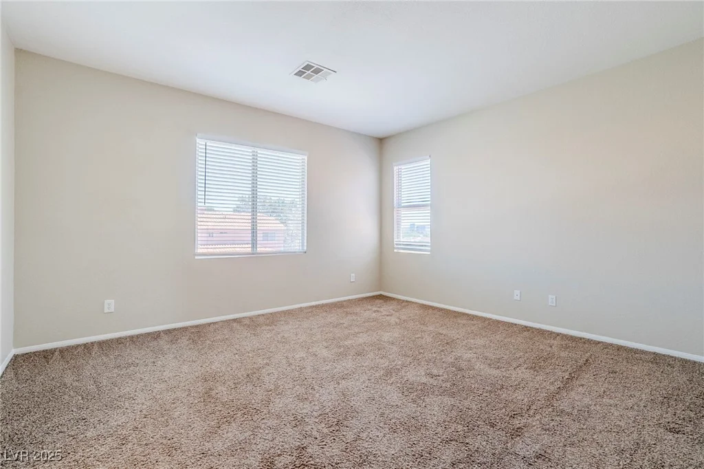 5282 Monterey Park, Las Vegas, NV 89146
