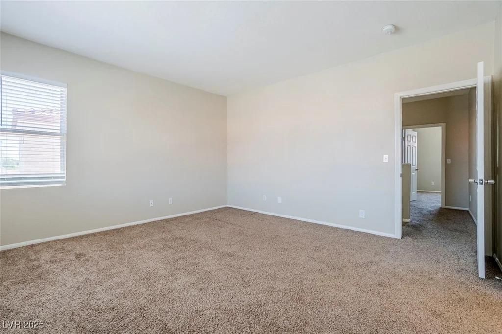 5282 Monterey Park, Las Vegas, NV 89146