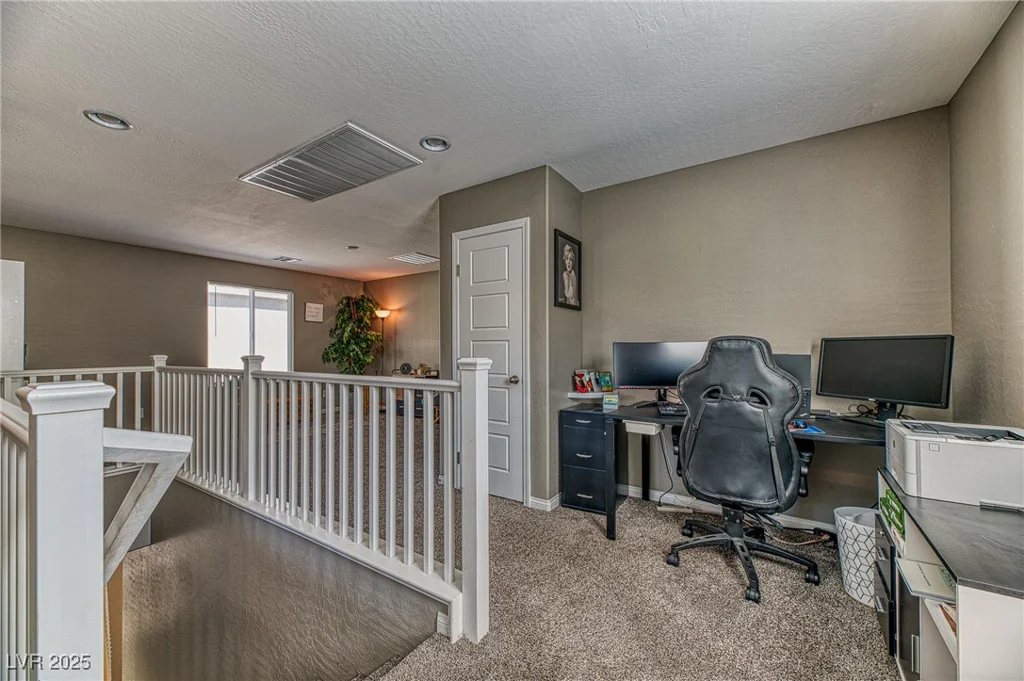 10042 Bismuth, Las Vegas, NV 89183