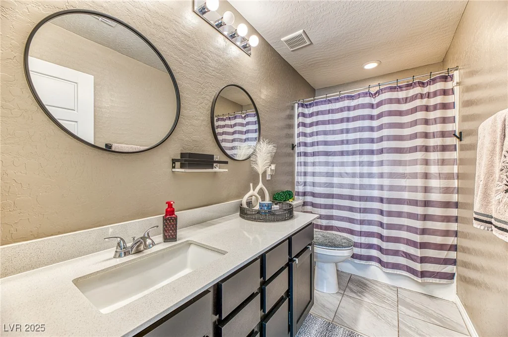 10042 Bismuth, Las Vegas, NV 89183