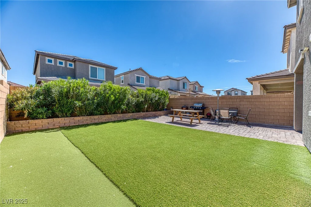 10042 Bismuth, Las Vegas, NV 89183