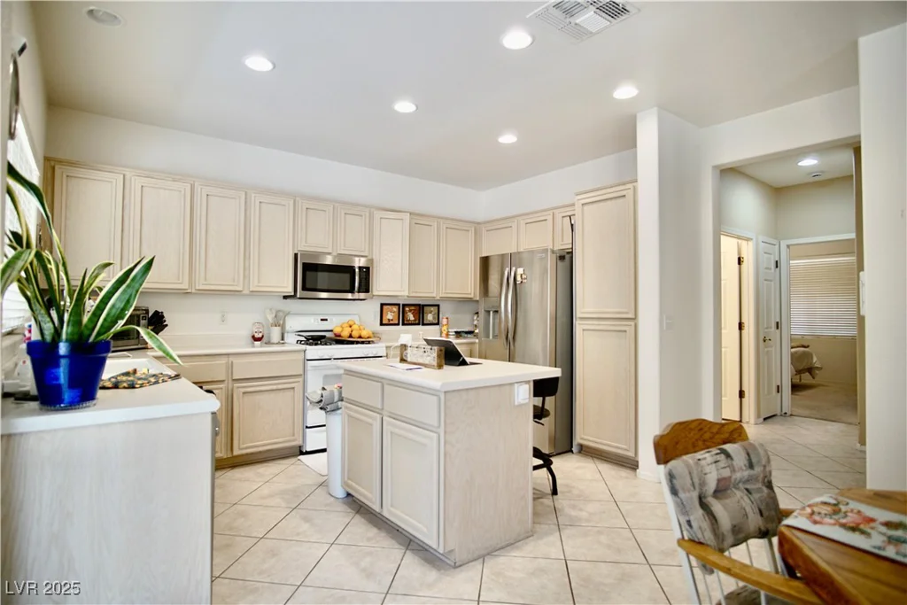 1830 Lake Wales, Henderson, NV 89052