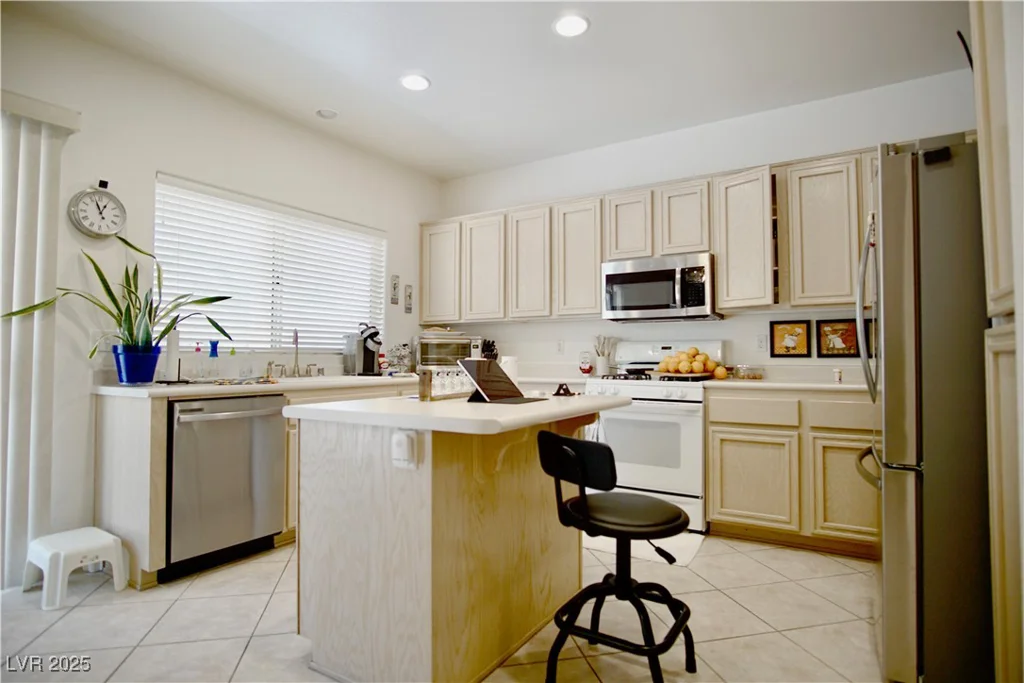 1830 Lake Wales, Henderson, NV 89052