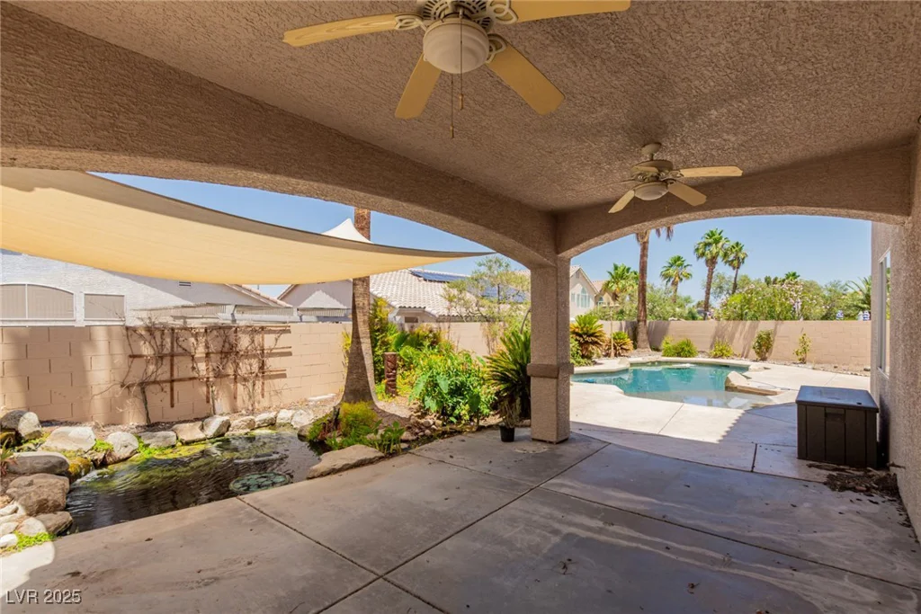 1054 Broomfield, Henderson, NV 89074