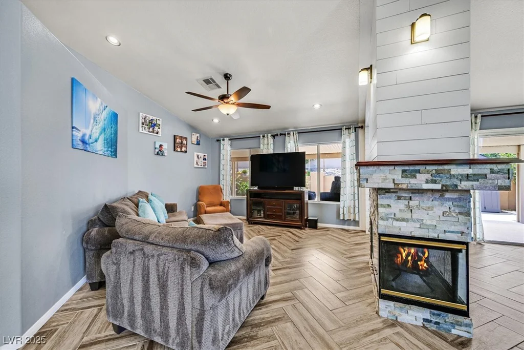 100 Crossfoot Terrace, Henderson, NV 89002