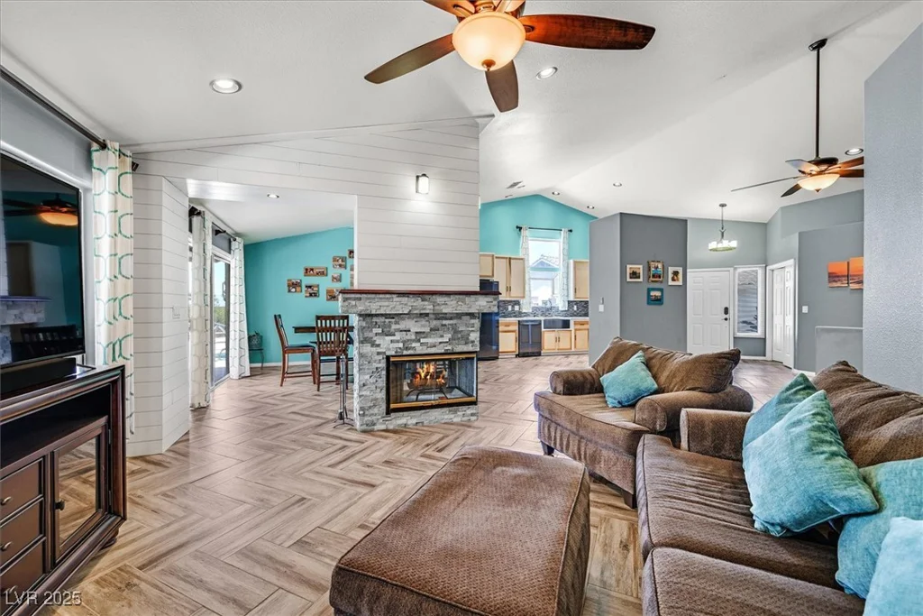 100 Crossfoot Terrace, Henderson, NV 89002