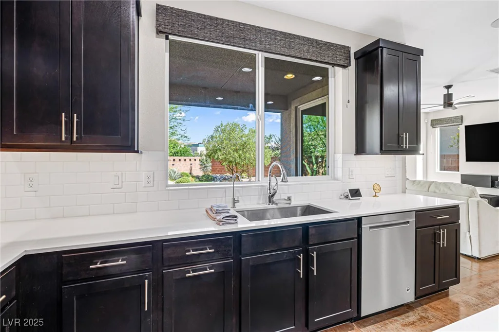 7017 Pearl Hilltop, Las Vegas, NV 89148