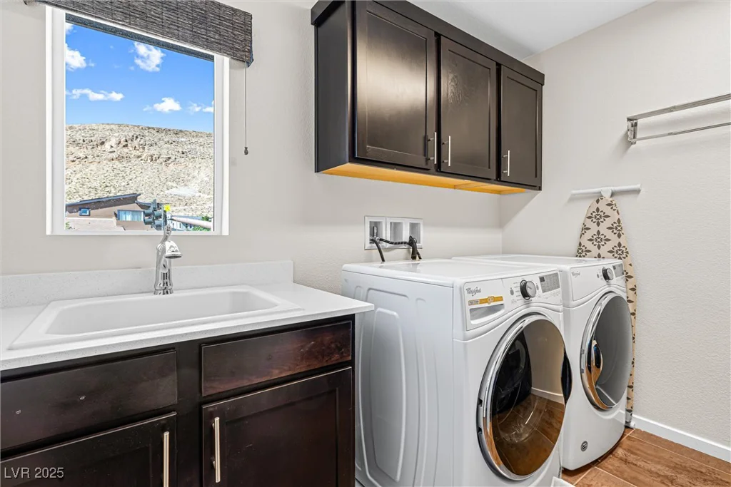 7017 Pearl Hilltop, Las Vegas, NV 89148