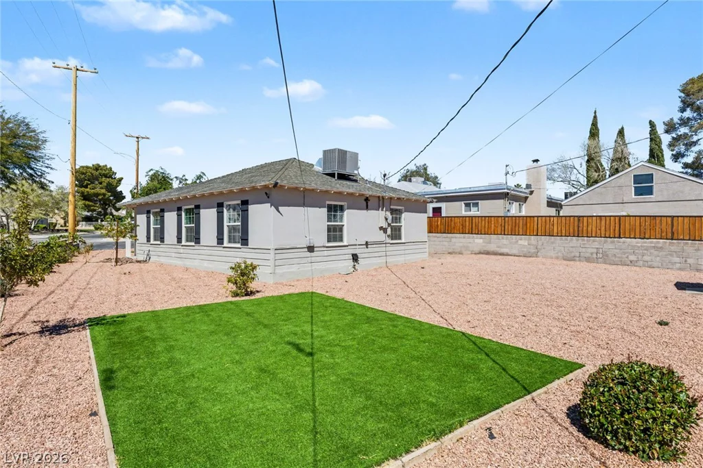531 New Mexico, Boulder City, NV 89005