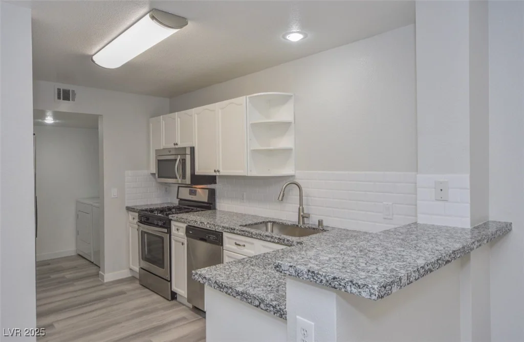 7716 Bauble, Las Vegas, NV 89128