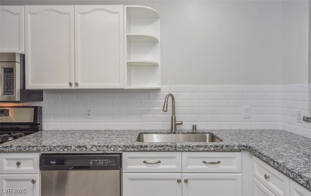 7716 Bauble, Las Vegas, NV 89128