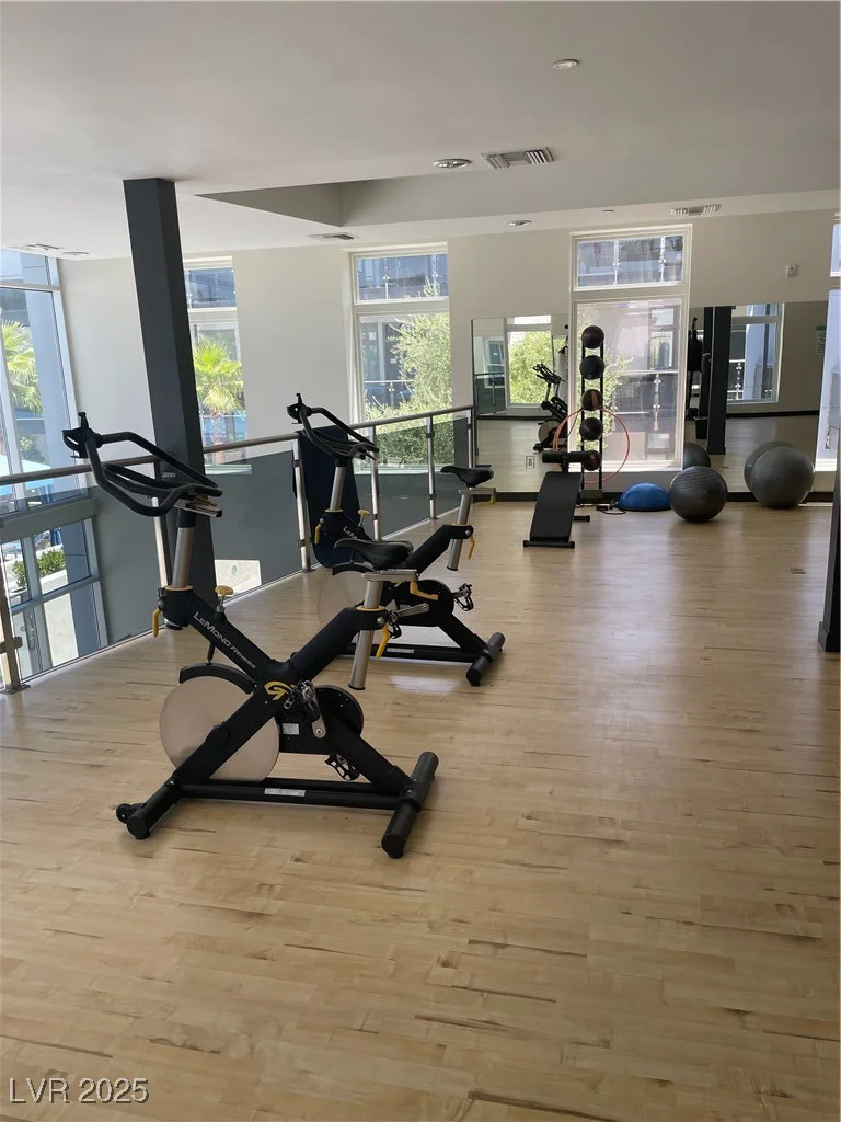 8925 Flamingo, Las Vegas, NV 89147