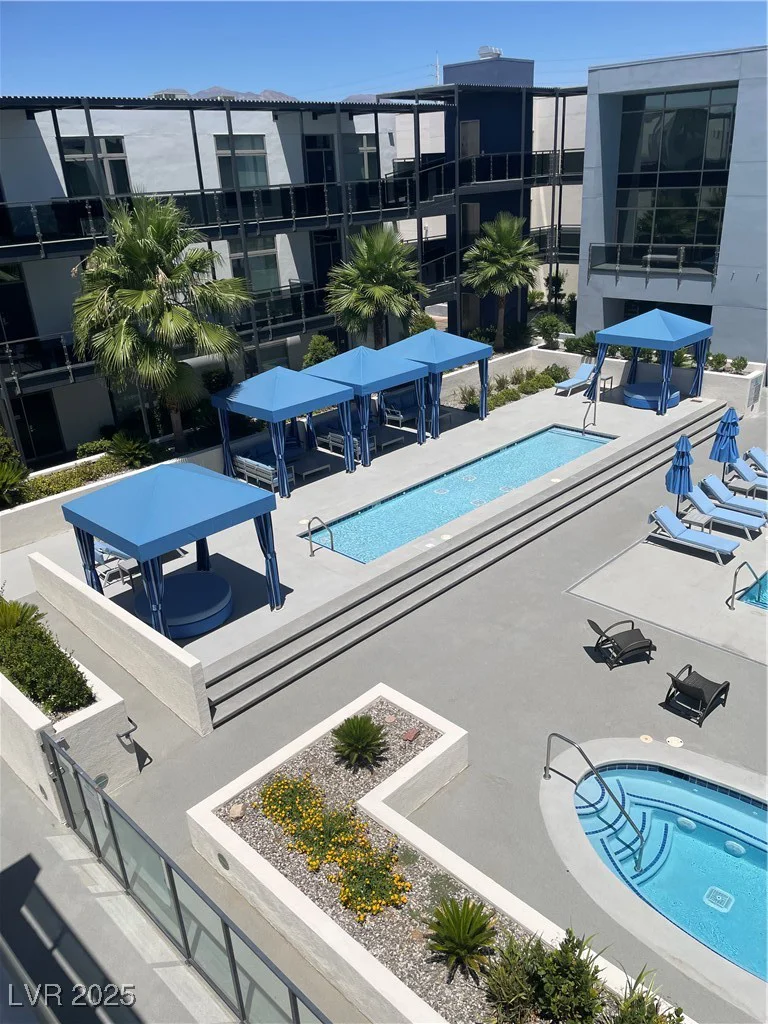 8925 Flamingo, Las Vegas, NV 89147