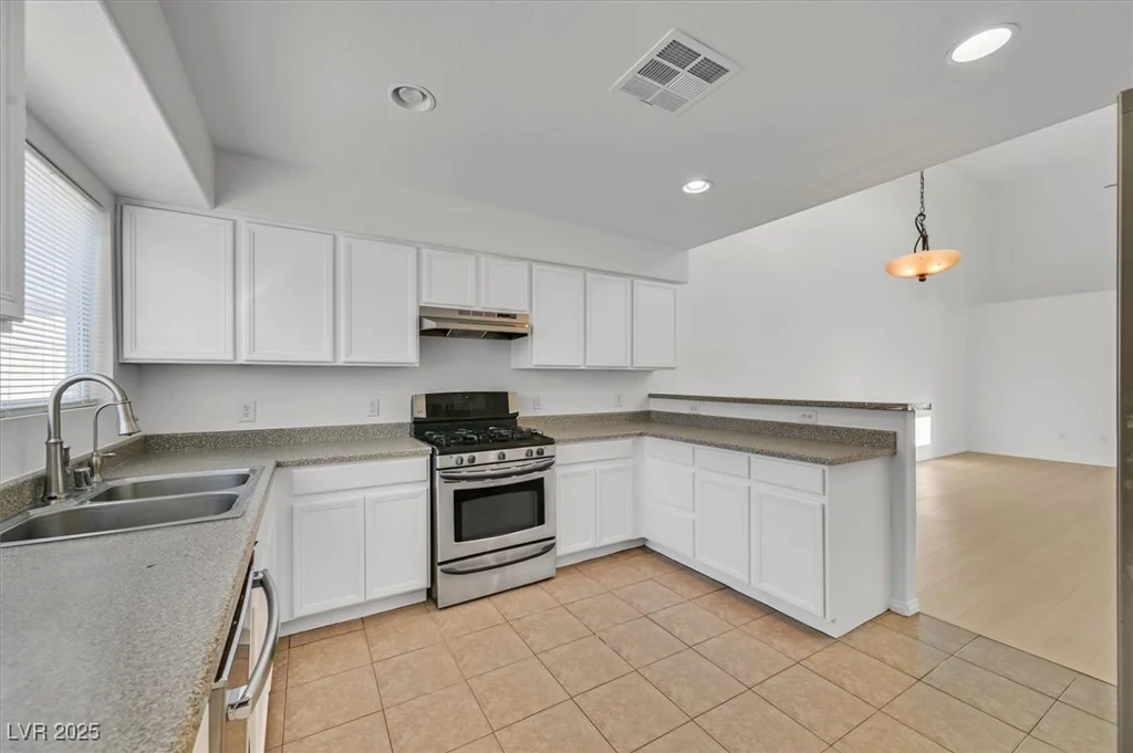 4708 Cohiba, North Las Vegas, NV 89031