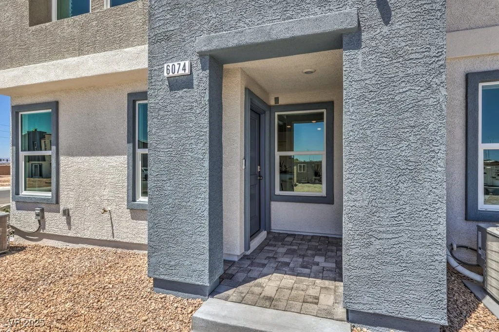 6197 Hibiscus Garden, North Las Vegas, NV 89081