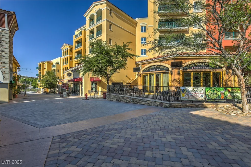 47 Strada Principale, Henderson, NV 89011
