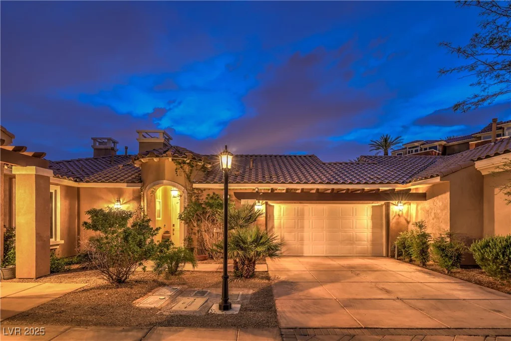 47 Strada Principale, Henderson, NV 89011