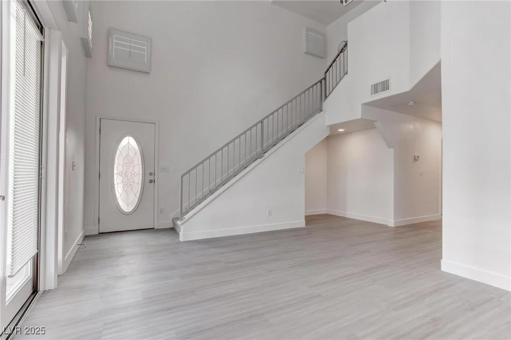 5811 Pack, Las Vegas, NV 89118