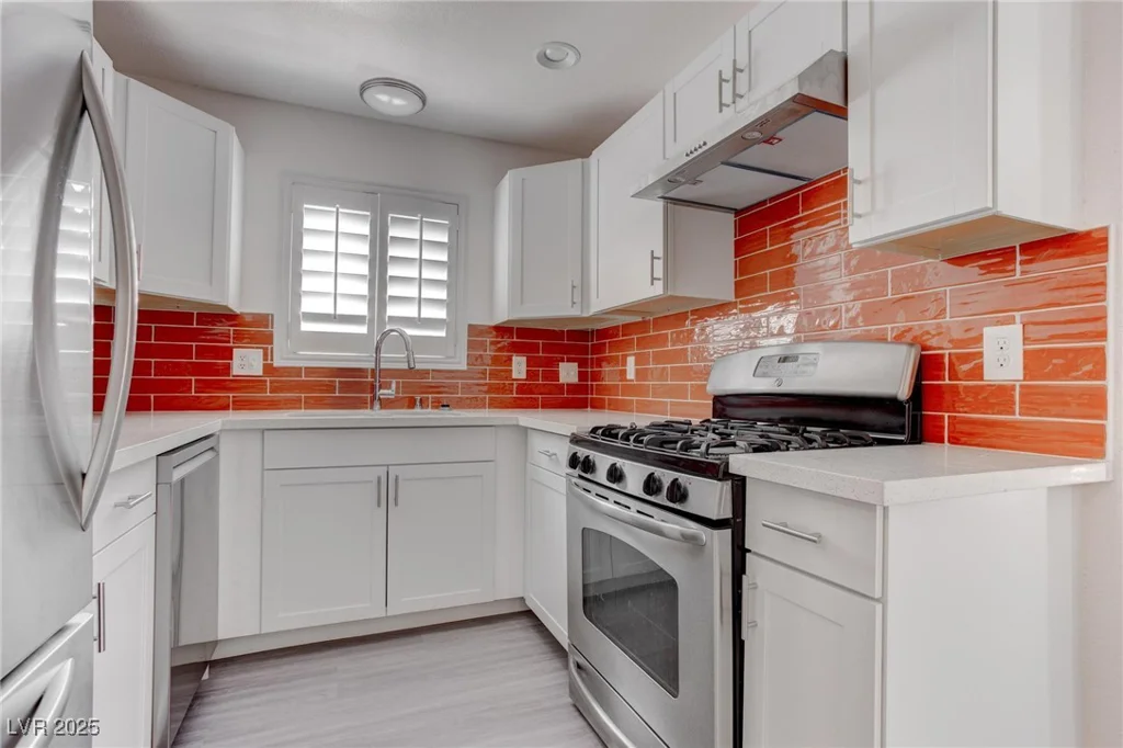 5811 Pack, Las Vegas, NV 89118
