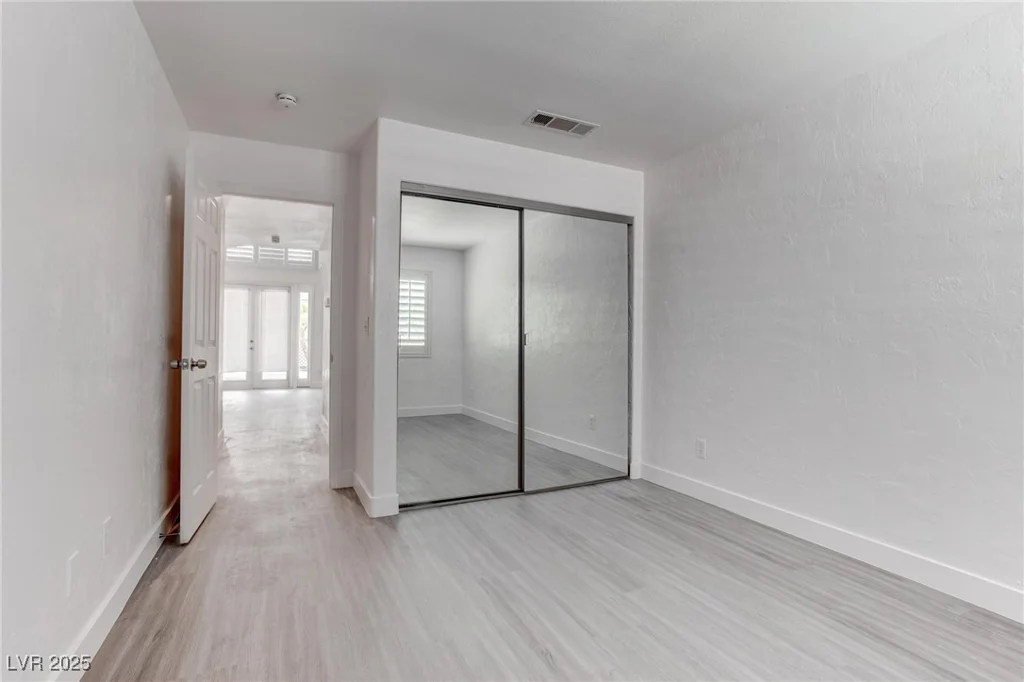 5811 Pack, Las Vegas, NV 89118