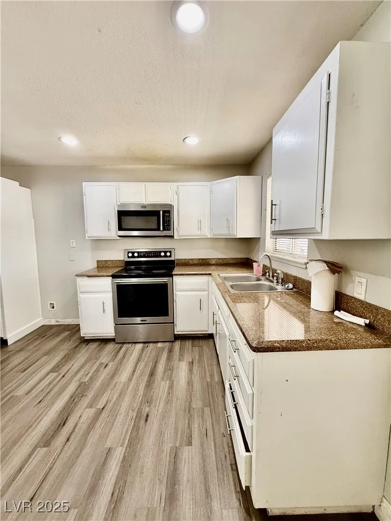 4503 Springdale, Las Vegas, NV 89121
