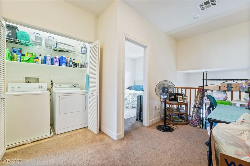 135 Manor House, Las Vegas, NV 89123