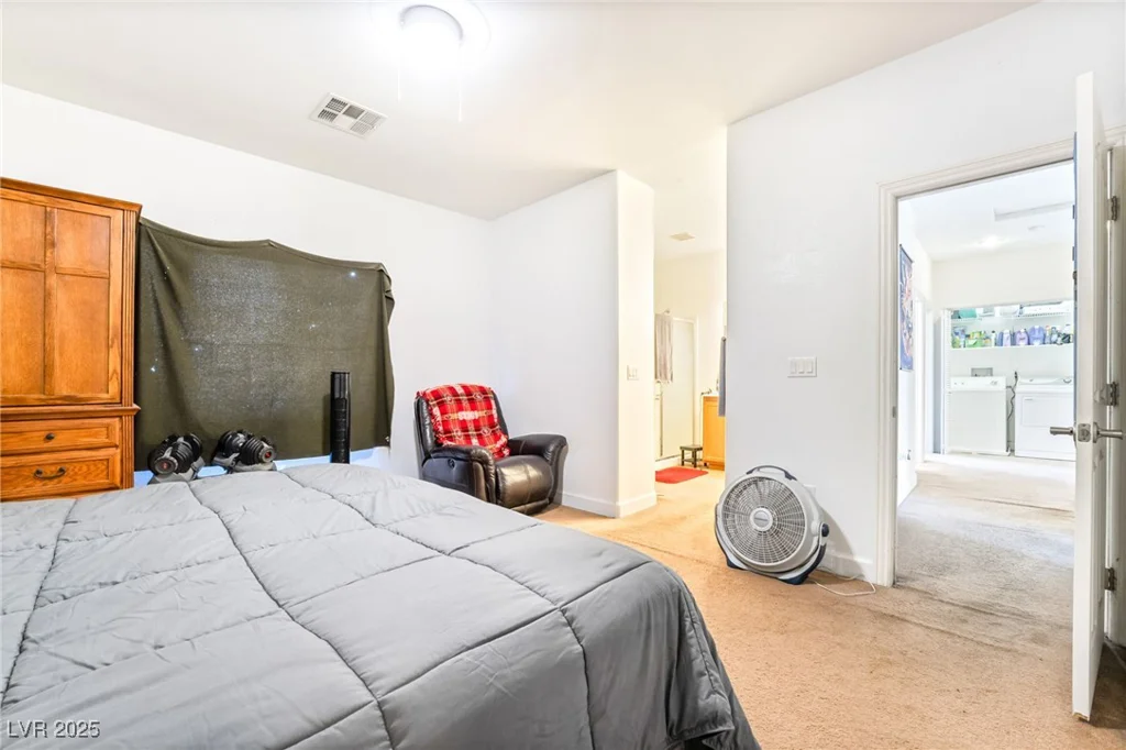 135 Manor House, Las Vegas, NV 89123