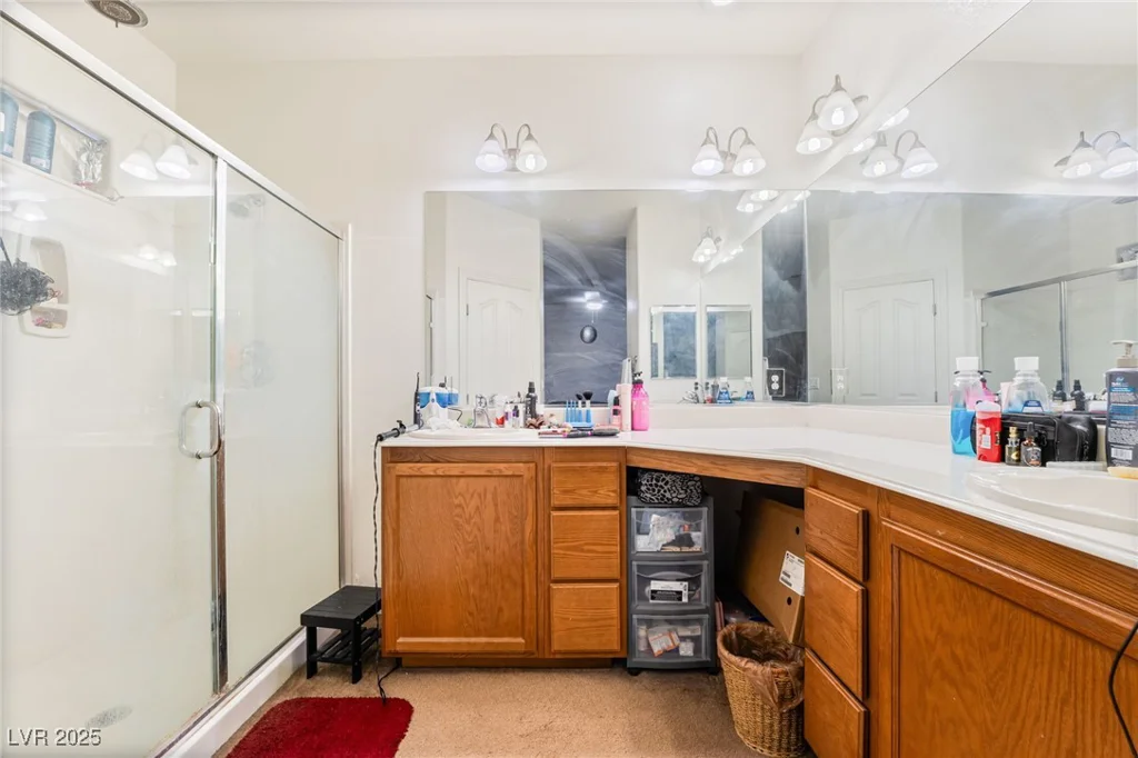 135 Manor House, Las Vegas, NV 89123