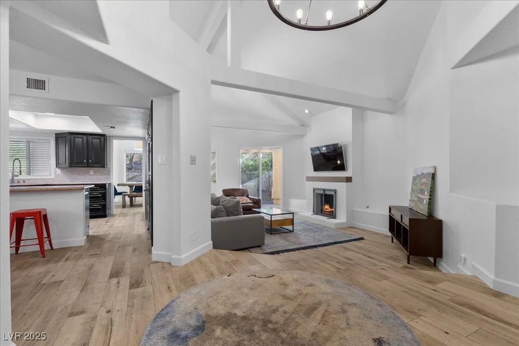 7627 Boca Raton, Las Vegas, NV 89113