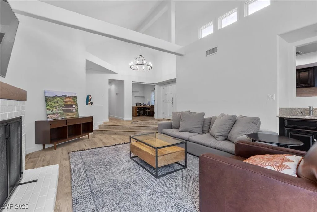 7627 Boca Raton, Las Vegas, NV 89113