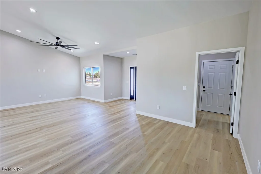 1131 Lupin, Pahrump, NV 89048