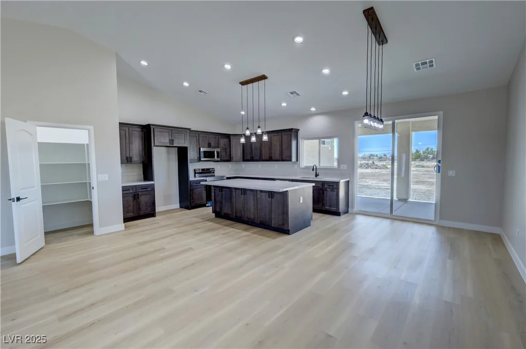 1131 Lupin, Pahrump, NV 89048