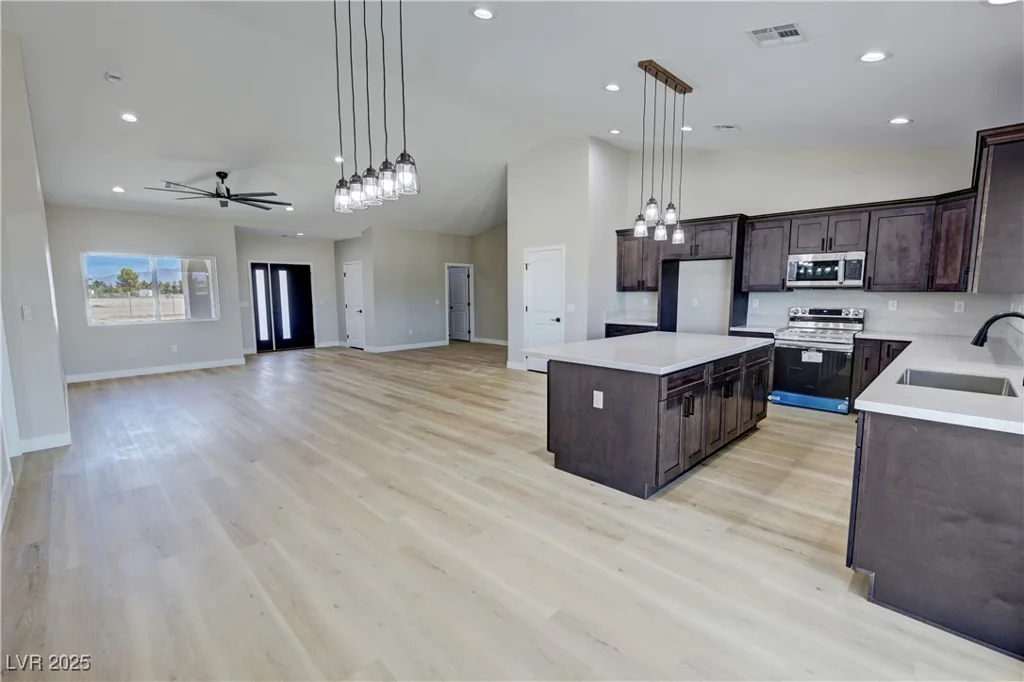 1131 Lupin, Pahrump, NV 89048