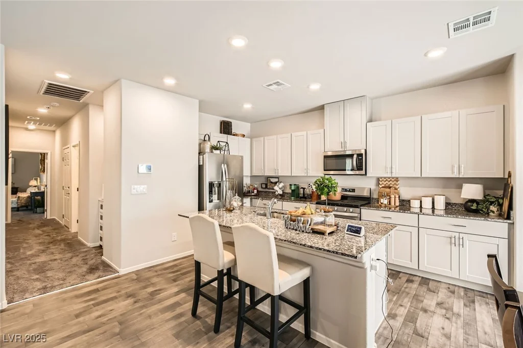 7533 Garnet Moon, North Las Vegas, NV 89084