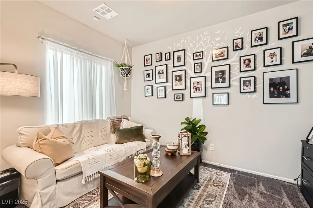7533 Garnet Moon, North Las Vegas, NV 89084